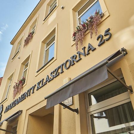Apartamenty Klasztorna 25 Poznan Dış mekan fotoğraf